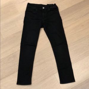 black denim skinny jeans